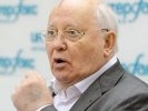 М.Горбачев призвал к референдуму