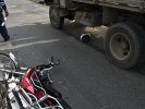 В Первоуральске водителю мопеда при ДТП оторвало ногу. Фото. Видео