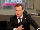 Медведев вновь зафолловил телеканал «Дождь», удаленный из подписки в Twitter накануне Болотной
