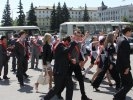 Мэр Первоуральска поздравил выпускников на общегородском празднике "Последний звонок". Видео