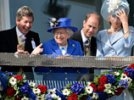 Британия отмечает бриллиантовый юбилей королевы. Начали со скачек