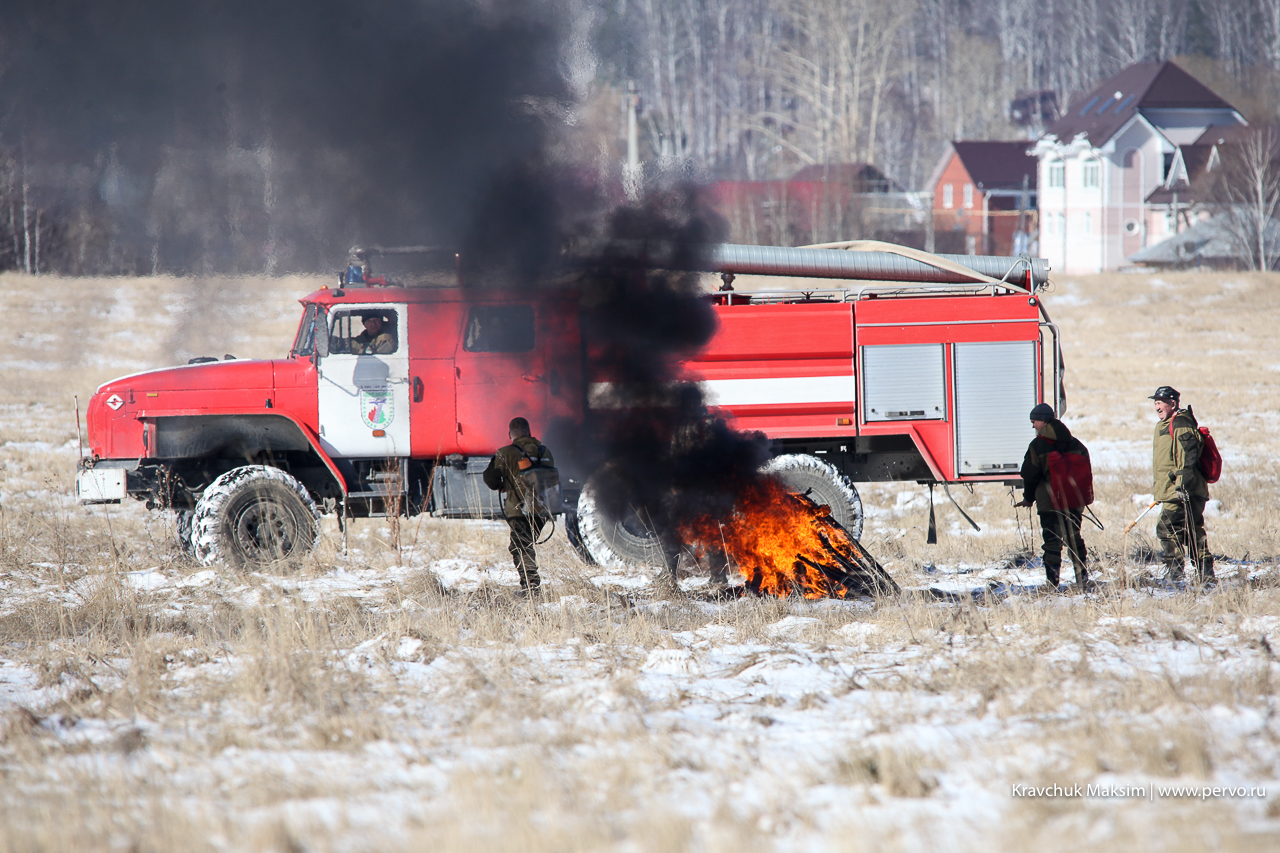 Учения по ликвидации лесных пожаров прошли в Первоуральске