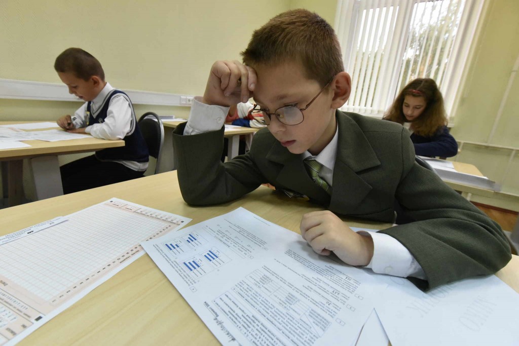 Школьники Первоуральск сдадут всероссийские проверочные работы