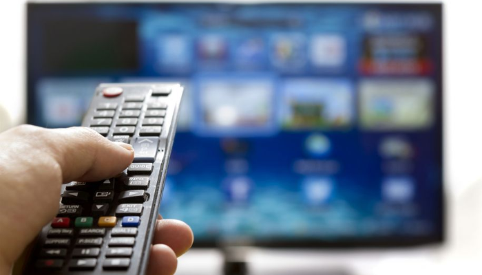 Роскомнадзор может взять под контроль контент кабельных телеканалов