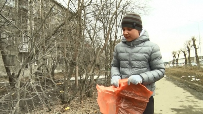 Школьник из Первоуральска копит на внедорожник, сдавая пластиковые бутылки