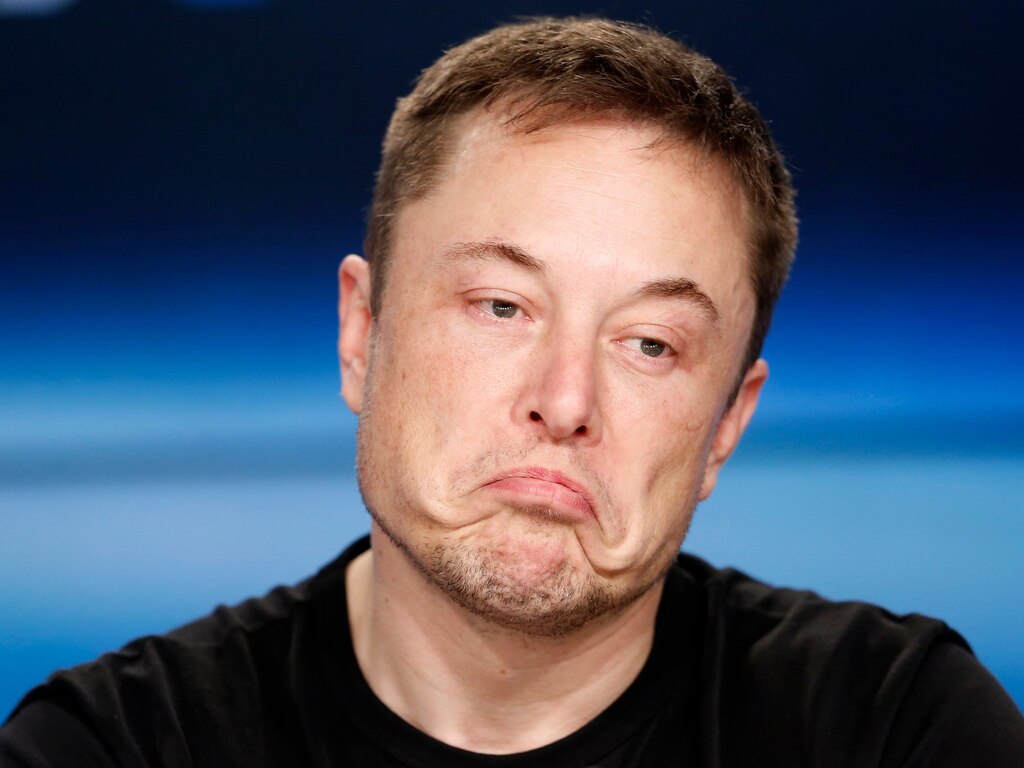 Илон Маск потерял более $1 млрд за две минуты