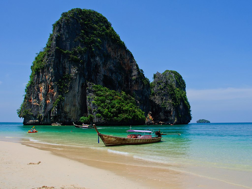 В Таиланде появится обязательная страховка для туристов