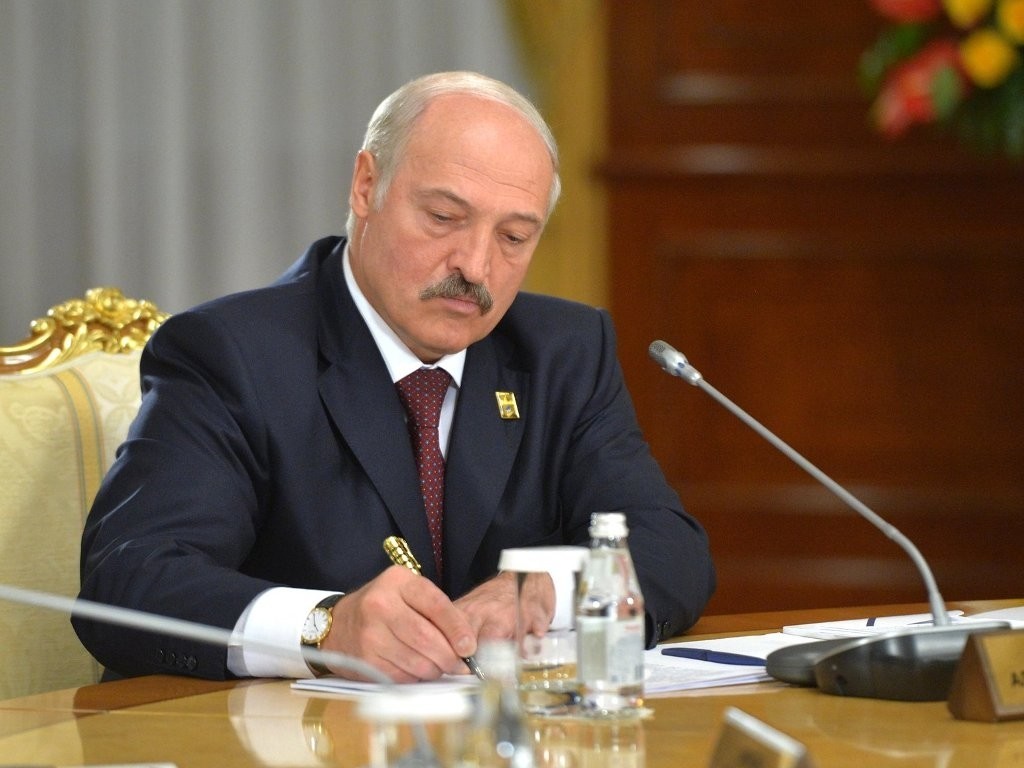 Лукашенко наградил первоуральца юбилейной медалью