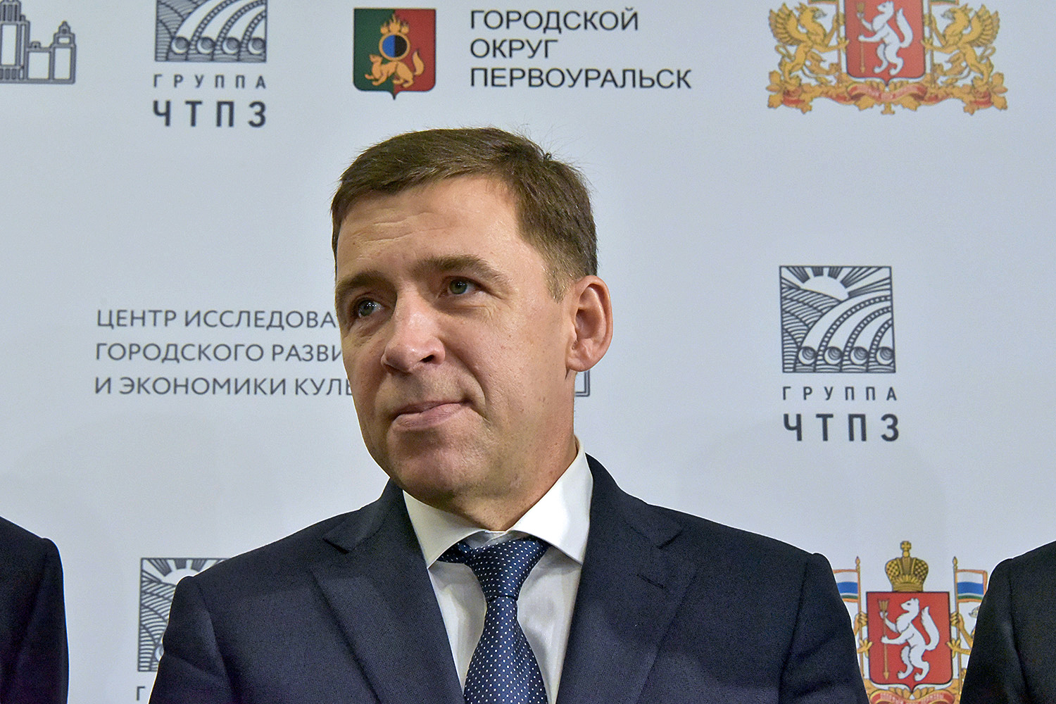 Свердловский губернатор предложил снизить налоги для мусорных операторов